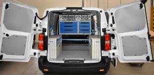 31_A 2022 Scudo transformed into a mobile workshop by Syncro