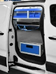 Cassetto sottopianale laterale e scaffale nel Doblo Fiat