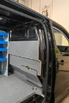 Copriparatia in legno multistrato marmato per protezione Opel Vivaro