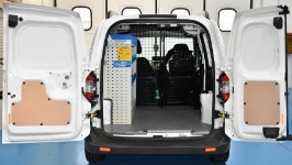 Rivestimento interno con pianale e pannellatura per Berlingo Citroen