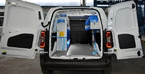 Racking in an Opel Combo