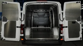 Rivestimento interno completo del Dacia Dokker con pianale e pannellature