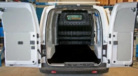 Rivestimento interno con pianale e pannellatura per Berlingo Citroen
