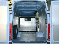 Rivestimento interno con pianale e pannellatura per Berlingo Citroen